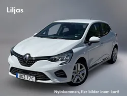Vit Begagnad 2022 Renault Clio V Zen Halvkombi | 139 000 kr (Marknadspris)