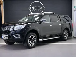 Svart Begagnad 2016 Nissan Navara Tekna Pickup | 234 900 kr (Marknadspris)