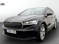 Svart (black magic metallic) Begagnad 2023 Skoda Enyaq iV SUV | 404 500 kr (Marknadspris)