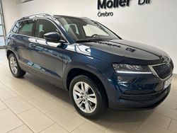 Blå (lava blue metallic) Begagnad 2018 Skoda Karoq Style SUV | 239 000 kr (Marknadspris)