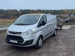 Grå Begagnad 2014 Ford Transit Custom | 75 000 kr (Marknadspris)