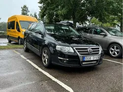 Svart Begagnad 2009 VW Passat Sportline Kombi | 17 800 kr (Bra pris)