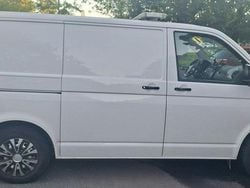 Vit Begagnad 2012 VW T5 Van | 80 000 kr (Bra pris)