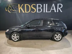 Svart Begagnad 2008 Mazda 3 Inclusive Halvkombi | 29 900 kr (Marknadspris)