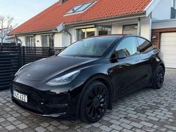 Begagnad 2022 Tesla Model Y Performance SUV | 389 000 kr (Bra pris)