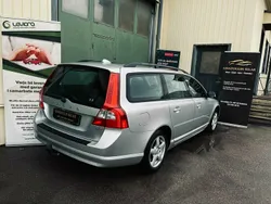 Ljusgrå Begagnad 2008 Volvo V70 Momentum Kombi | 47 900 kr (Superpris)