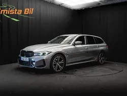 Grå Begagnad 2022 BMW 330e M Sport Kombi | 424 600 kr (Dyr)