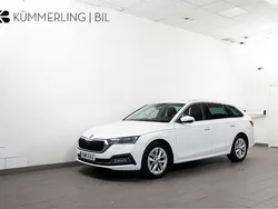 Vit Begagnad 2021 Skoda Octavia Style Kombi | 209 900 kr (Marknadspris)