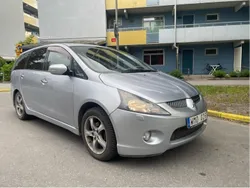 Silver Begagnad 2004 Mitsubishi Grandis Minibuss | 24 900 kr (Bra pris)