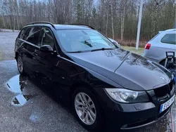 Svart Begagnad 2008 BMW 318 Kombi | 36 000 kr (Bra pris)