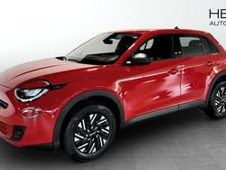 Röd (red) Ny 2025 Fiat 600 Lounge SUV | 350 800 kr
