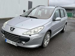 Grå Begagnad 2007 Peugeot 307 Kombi | 23 000 kr (Marknadspris)