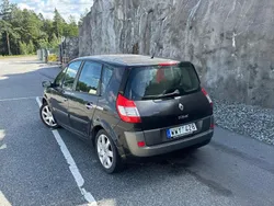 Svart Begagnad 2005 Renault Scénic II Minibuss | 15 000 kr (Bra pris)