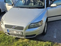 Grå Begagnad 2005 Volvo V50 Kombi | 25 000 kr (Bra pris)