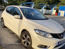 Vit Begagnad 2017 Nissan Pulsar Halvkombi | 107 000 kr (Marknadspris)