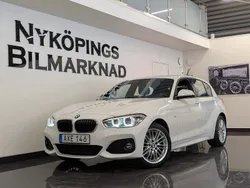 Vit Begagnad 2018 BMW 120 M Sport Halvkombi | 229 900 kr (Marknadspris)
