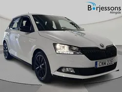 Vit Begagnad 2021 Skoda Fabia Monte Carlo Halvkombi | 189 900 kr (Marknadspris)