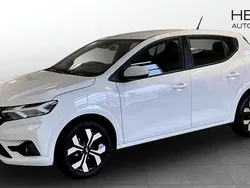 Snövit Ny 2025 Dacia Sandero Expression Halvkombi | 219 900 kr (Bra pris)