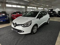 Vit Begagnad 2013 Renault Clio IV Halvkombi | 59 900 kr (Lite dyr)