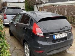 Begagnad 2015 Ford Fiesta Titanium Halvkombi | 30 000 kr (Bra pris)