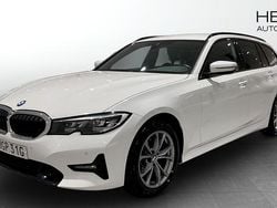 Vit Begagnad 2020 BMW 320 Kombi | 264 900 kr (Bra pris)