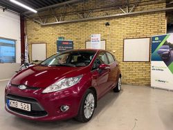 Röd Begagnad 2009 Ford Fiesta Titanium Halvkombi | 49 900 kr (Lite dyr)