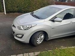 Silver Begagnad 2014 Hyundai i30 Halvkombi | 58 000 kr (Marknadspris)
