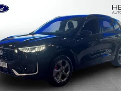 Svart (black) Ny 2025 Ford Kuga Business Edition SUV | 472 150 kr (Lite dyr)