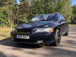 Blå Begagnad 2005 Volvo V70 Kinetic Kombi | 40 000 kr (Dyr)