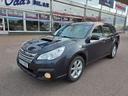 Mörkgrå Begagnad 2013 Subaru Outback SUV | 64 500 kr (Dyr)