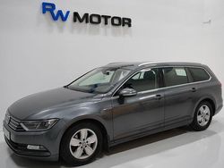 Mörkgrå (grå) Begagnad 2015 VW Passat Kombi | 104 900 kr (Marknadspris)