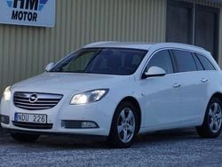 Vit Begagnad 2013 Opel Insignia Cosmo Kombi | 76 000 kr (Marknadspris)