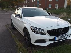 Vit Begagnad 2015 Mercedes C220 Sedan | 185 000 kr (Bra pris)