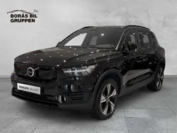 Svart Begagnad 2022 Volvo XC40 Core SUV | 329 000 kr