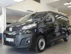 Svart (vit) Begagnad 2023 Fiat Scudo Minibuss | 474 875 kr