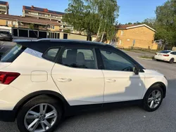 Vit Begagnad 2021 Seat Arona FR SUV | 179 000 kr (Marknadspris)