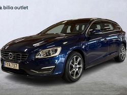 Blå Begagnad 2015 Volvo V60 Ocean Race Kombi | 159 900 kr (Marknadspris)