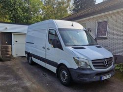 Vit Begagnad 2015 Mercedes 316 Van | 149 000 kr