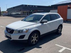 Vit Begagnad 2012 Volvo XC60 Summum SUV | 136 000 kr (Marknadspris)