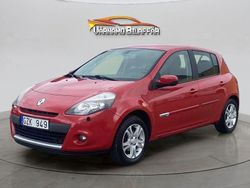 Röd Begagnad 2012 Renault Clio R.S. Halvkombi | 59 900 kr (Dyr)