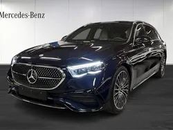 Nautiskblå metallic Ny 2024 Mercedes E300 AMG line Kombi | 806 750 kr (Marknadspris)