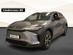 Silver Begagnad 2024 Toyota bZ4X Style SUV | 449 900 kr (Lite dyr)