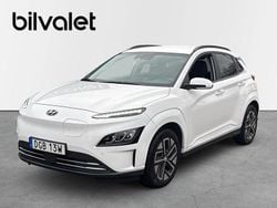 Vit Begagnad 2022 Hyundai Kona Essential SUV | 179 900 kr (Bra pris)