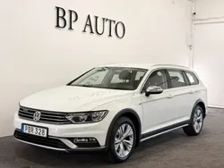 Vit Begagnad 2016 VW Passat Alltrack Kombi | 159 900 kr (Marknadspris)