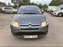 Grå Begagnad 2007 Citroën C4 Halvkombi | 37 000 kr (Marknadspris)