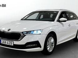 Candy white Begagnad 2022 Skoda Octavia Ambition Kombi | 249 900 kr (Marknadspris)