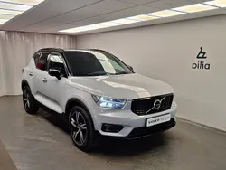 Silver Begagnad 2021 Volvo XC40 R-Design SUV | 334 000 kr (Marknadspris)