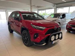 Röd Begagnad 2025 Toyota RAV4 Hybrid SUV | 614 900 kr