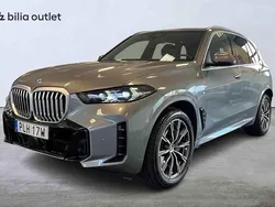 Grå Begagnad 2025 BMW X5 SUV | 999 900 kr