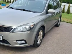 Silver Begagnad 2012 Kia Ceed Sportswagon Kombi | 36 000 kr (Marknadspris)